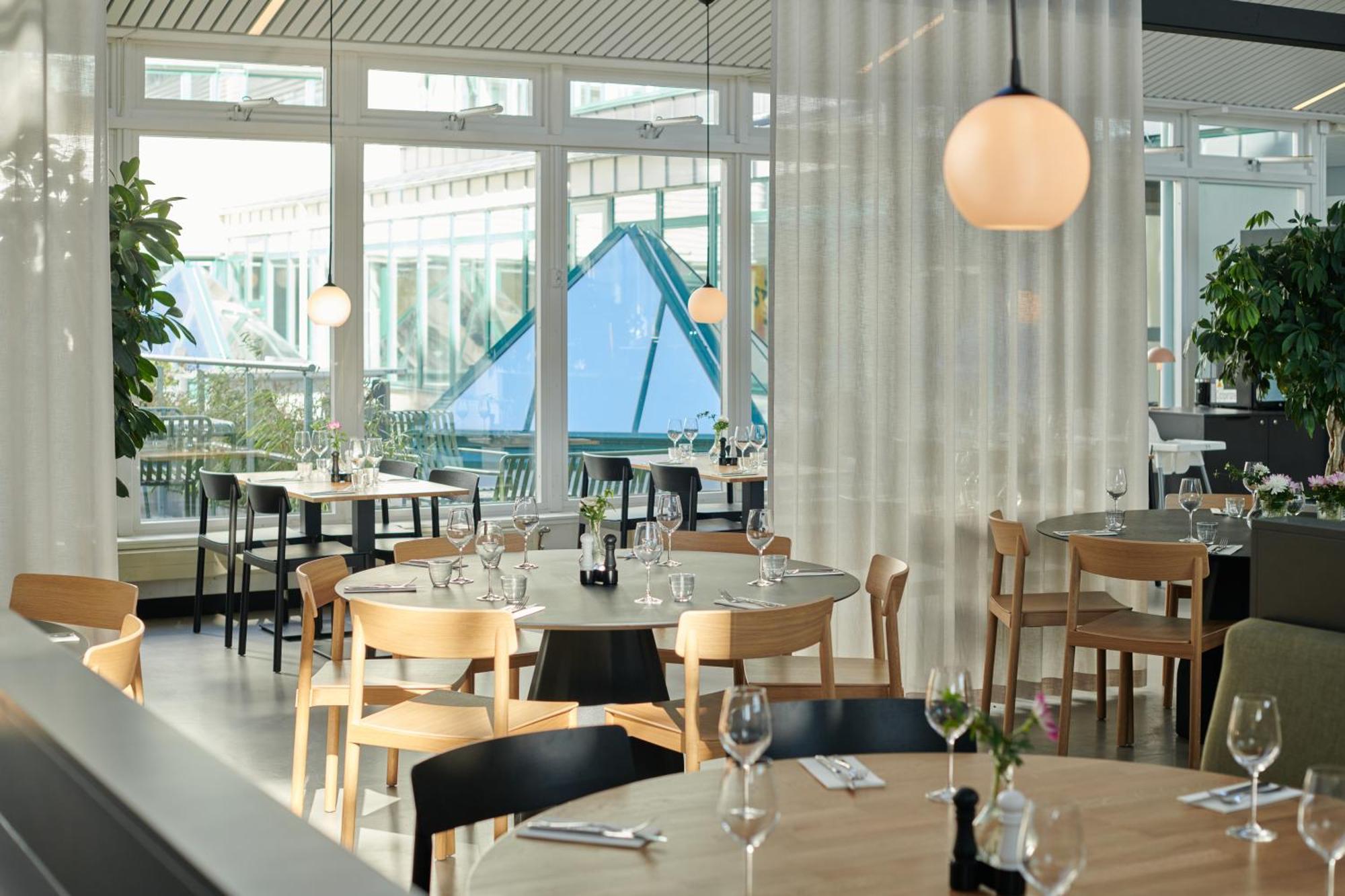 First Hotel Stockholm North Upplands-Väsby Exterior foto